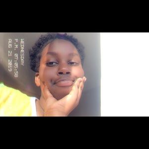 Meet your Posher, Aika